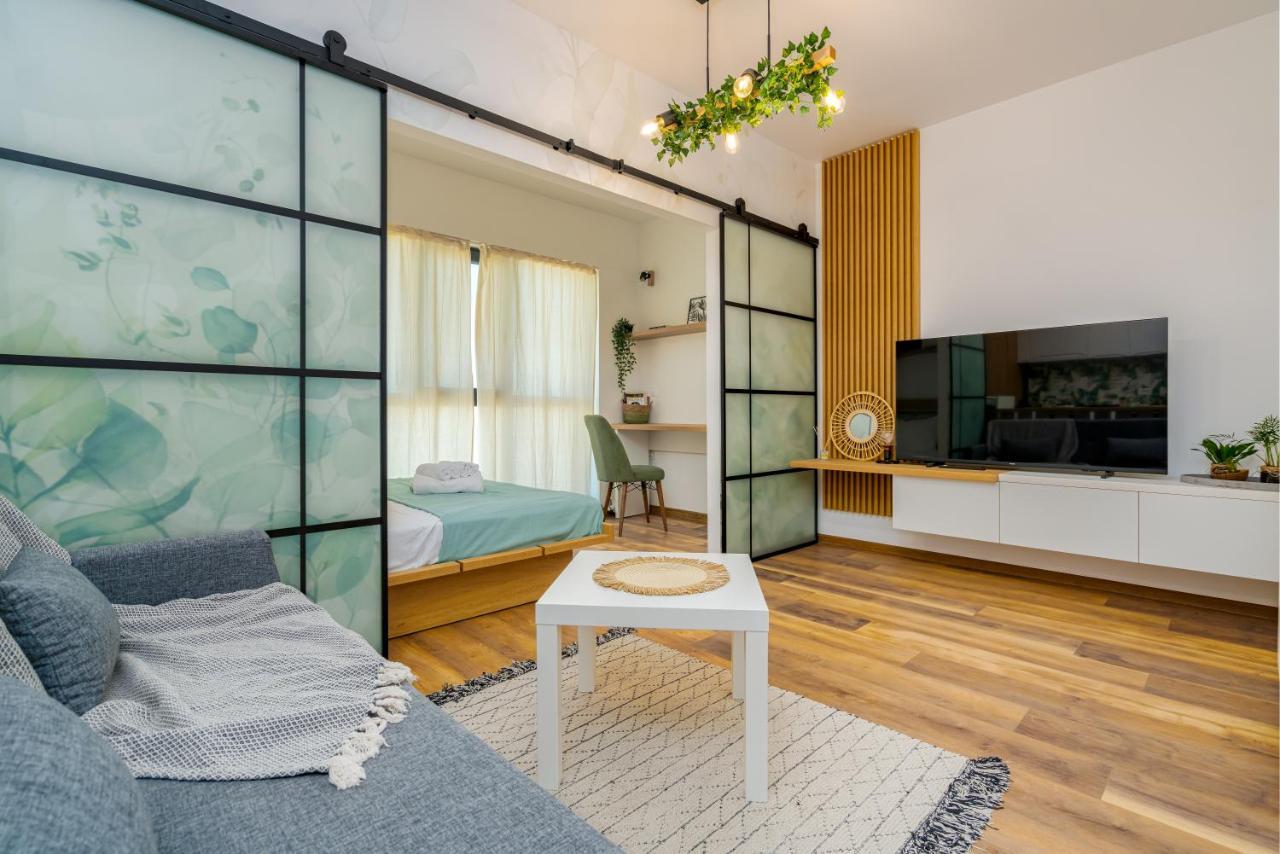 Botanic Nest Panoramic Studio Bucarest Exterior foto
