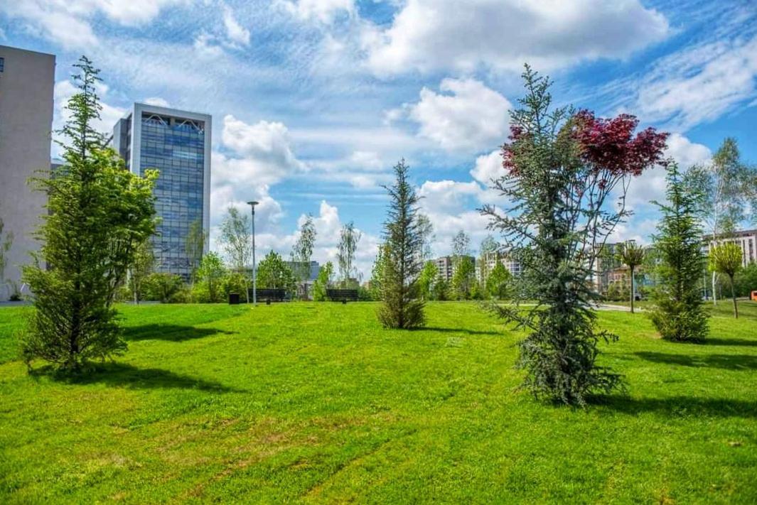 Botanic Nest Panoramic Studio Bucarest Exterior foto